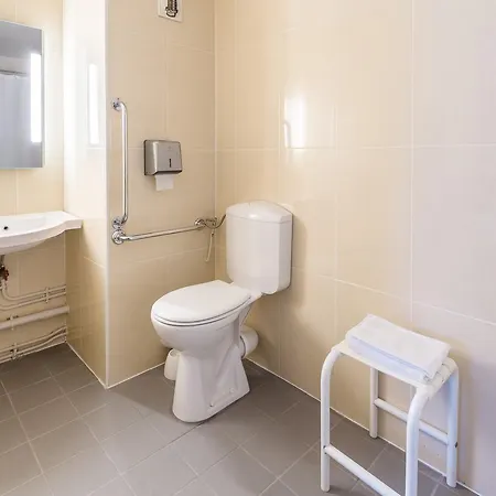 Hotel Parc Expos La Beaujoire 2*