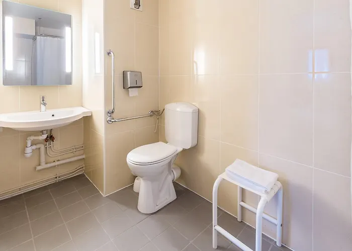 Hotel Parc Expos La Beaujoire 2*